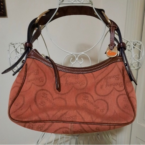 Dooney & Bourke signature coral hobo bag - Picture 1 of 7